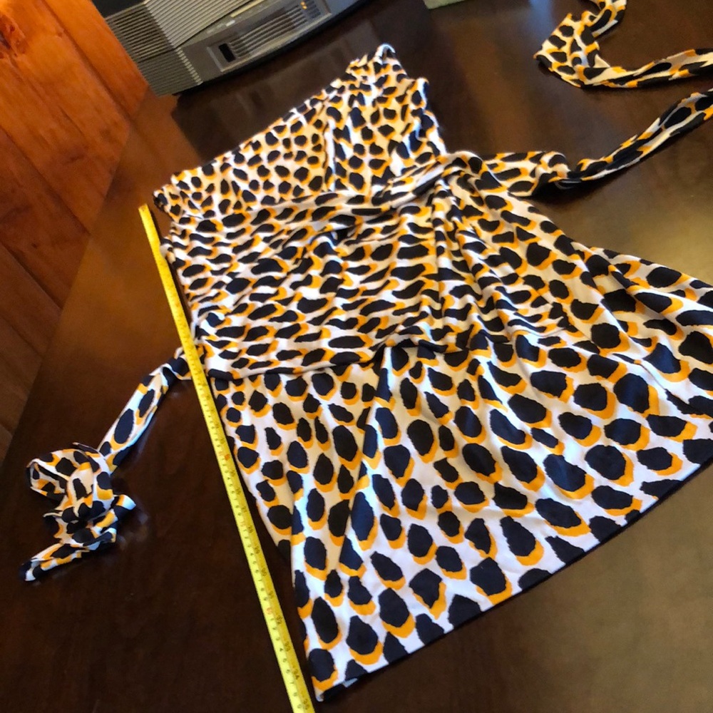 Dress Diane Von Furstenberg size 8 100% Silk